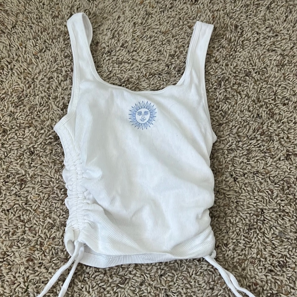 white long tank top with light blue sun detail from hollister
